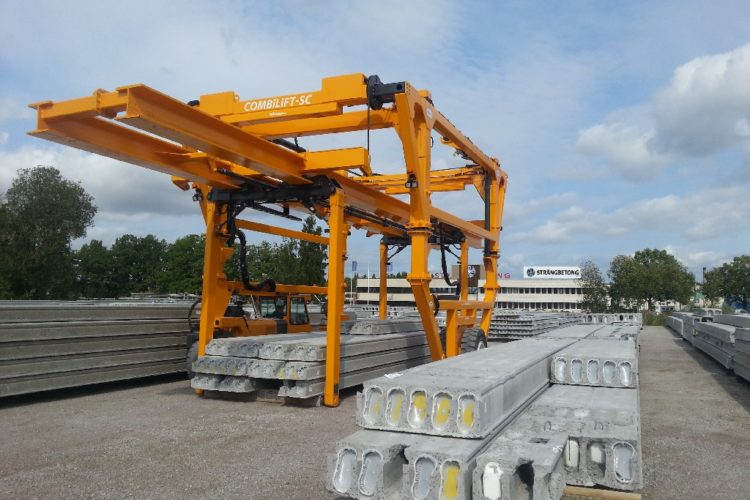 Grapple-Arms-for-Flat-Rack-Containers-750x500 Grapple-Arms-for-Flat-Rack-Containers-750x500